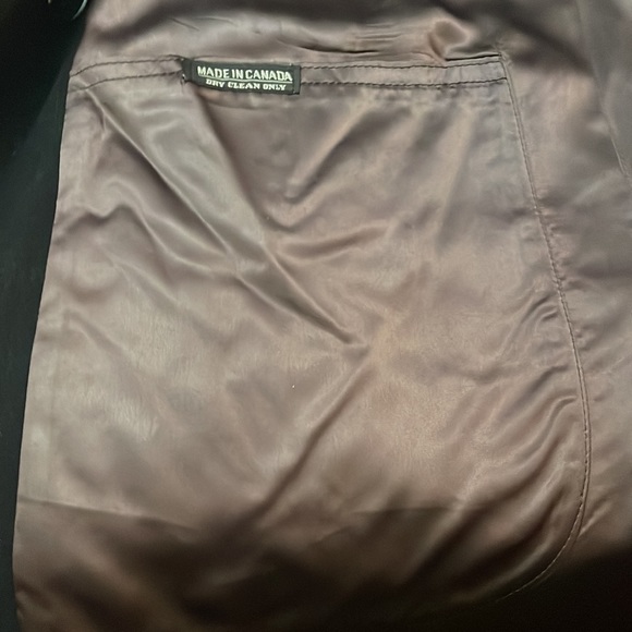 Vintage most  Gorgeous !quality Fur Coat 💯 all wool made in Canada Size Medium - Picture 13 of 13